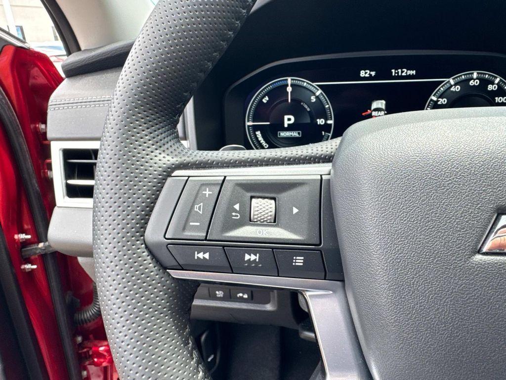 new 2025 Mitsubishi Outlander PHEV car, priced at $40,265