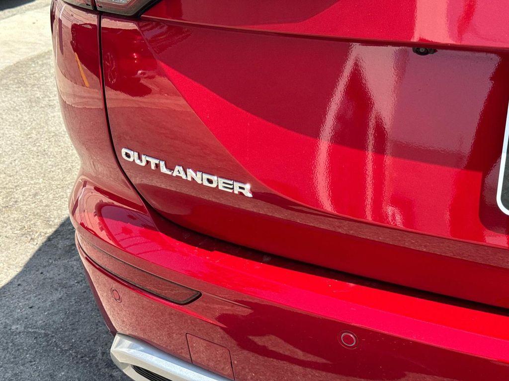 new 2025 Mitsubishi Outlander PHEV car, priced at $43,880
