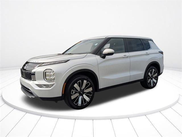 new 2025 Mitsubishi Outlander car, priced at $30,463