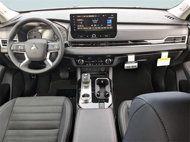 new 2025 Mitsubishi Outlander car, priced at $30,463