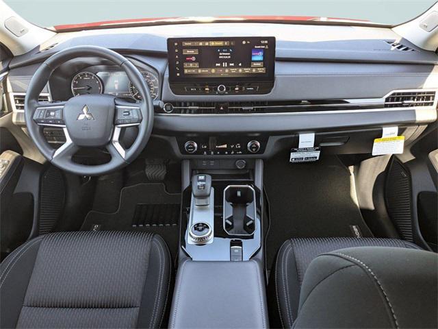 new 2025 Mitsubishi Outlander car, priced at $27,343