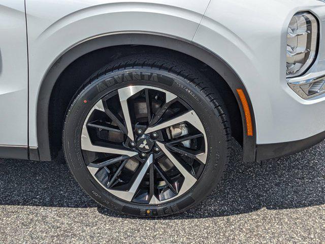 used 2023 Mitsubishi Outlander car, priced at $22,827