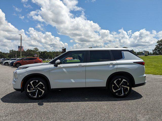 used 2023 Mitsubishi Outlander car, priced at $22,827