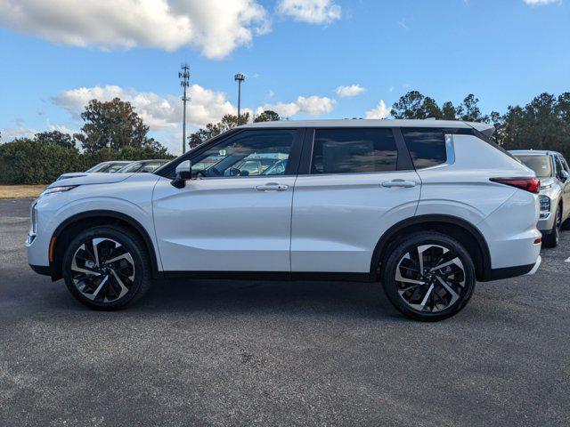 new 2024 Mitsubishi Outlander car, priced at $28,410