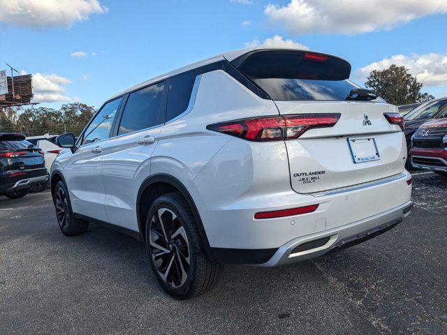 new 2024 Mitsubishi Outlander car, priced at $28,410