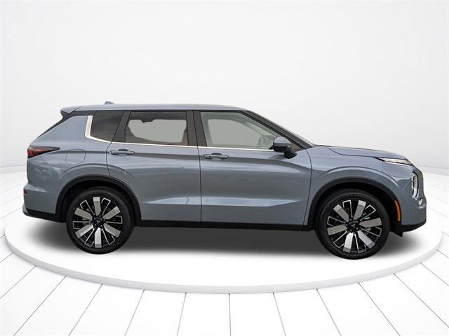 new 2025 Mitsubishi Outlander car, priced at $33,370
