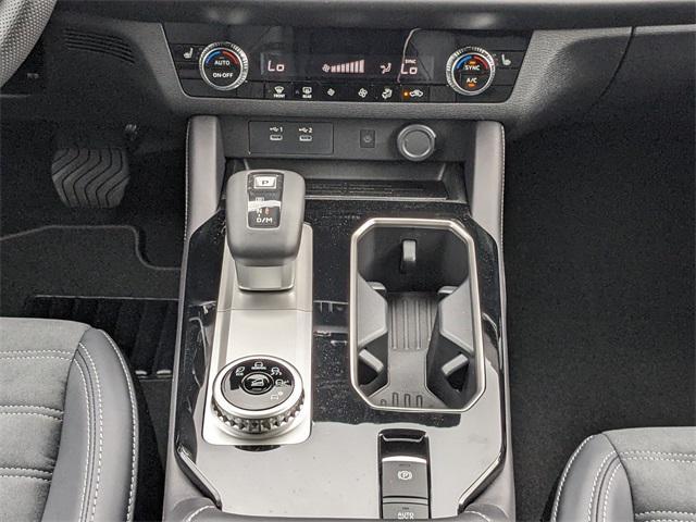 new 2025 Mitsubishi Outlander car, priced at $33,370