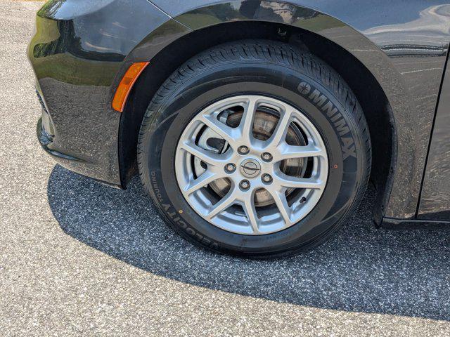 used 2022 Chrysler Pacifica car, priced at $21,275