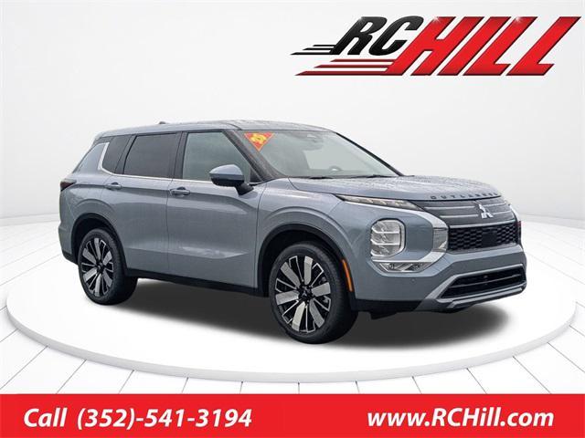 new 2025 Mitsubishi Outlander car, priced at $30,045
