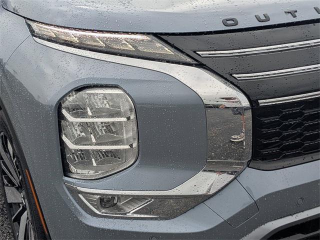 new 2025 Mitsubishi Outlander car, priced at $30,045