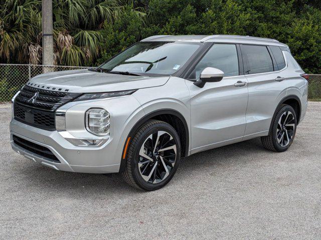 new 2024 Mitsubishi Outlander car, priced at $30,010