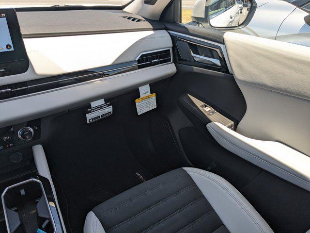 new 2025 Mitsubishi Outlander car, priced at $34,915