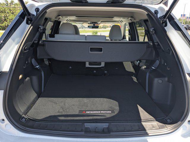 new 2025 Mitsubishi Outlander car, priced at $34,915