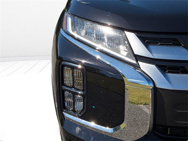 new 2025 Mitsubishi Outlander Sport car, priced at $26,271