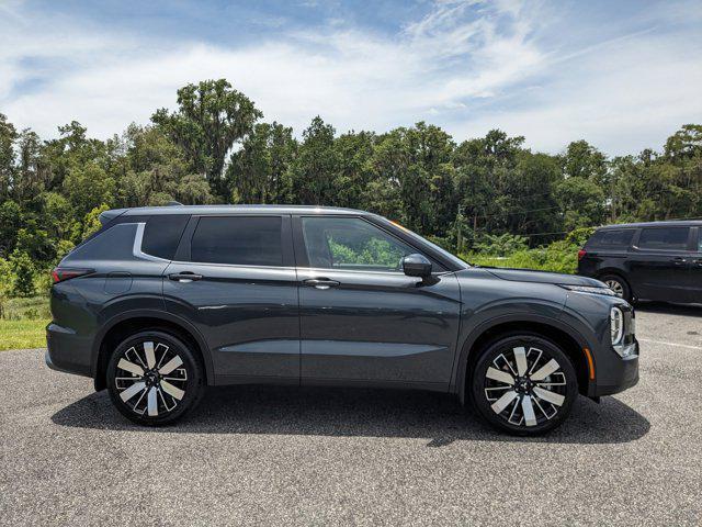 new 2025 Mitsubishi Outlander car, priced at $34,190