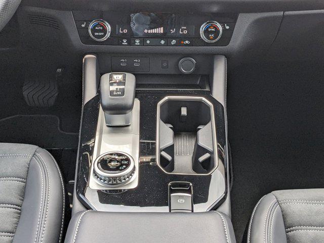 new 2025 Mitsubishi Outlander car, priced at $34,190