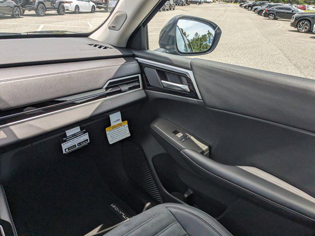 new 2025 Mitsubishi Outlander car, priced at $34,190