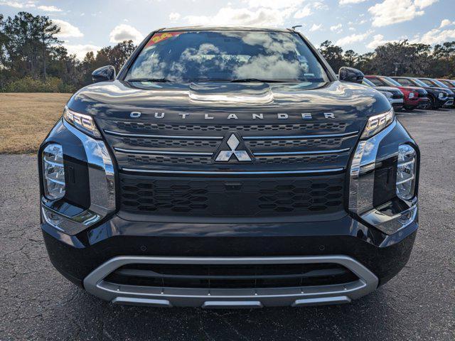 new 2024 Mitsubishi Outlander car, priced at $30,210