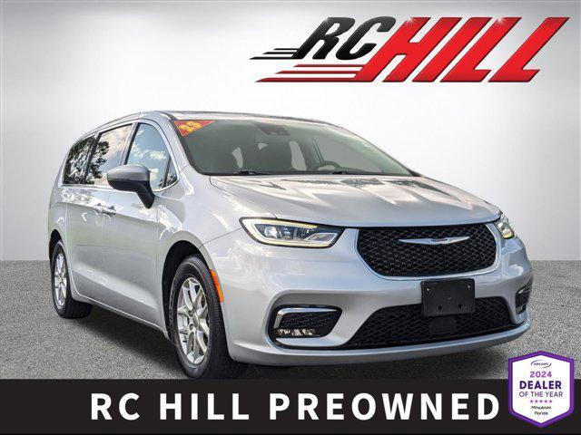 used 2023 Chrysler Pacifica car, priced at $21,000