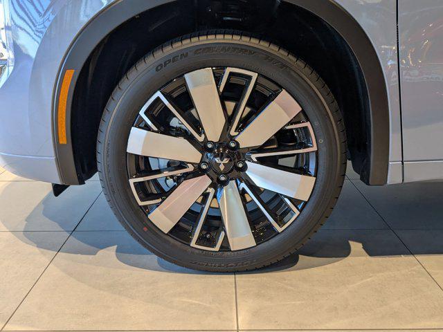 new 2025 Mitsubishi Outlander car, priced at $42,365