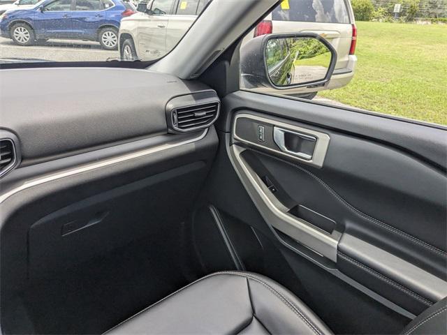 used 2024 Ford Explorer car, priced at $26,800