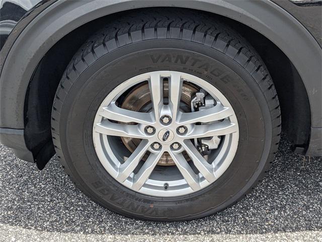 used 2024 Ford Explorer car, priced at $26,800