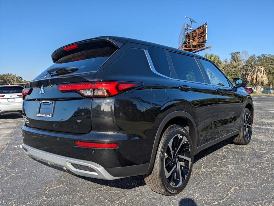 new 2024 Mitsubishi Outlander car, priced at $26,355