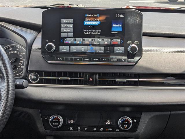 used 2024 Mitsubishi Outlander car, priced at $22,000