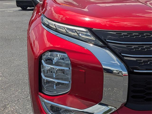 used 2024 Mitsubishi Outlander car, priced at $22,000