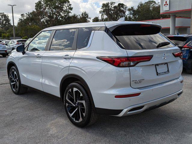 new 2024 Mitsubishi Outlander car, priced at $30,885