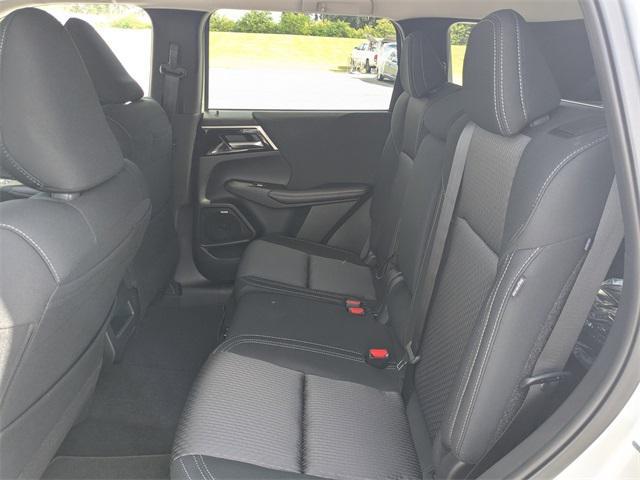 new 2025 Mitsubishi Outlander car, priced at $26,855