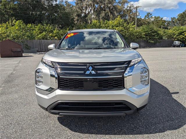 new 2025 Mitsubishi Outlander car, priced at $26,855