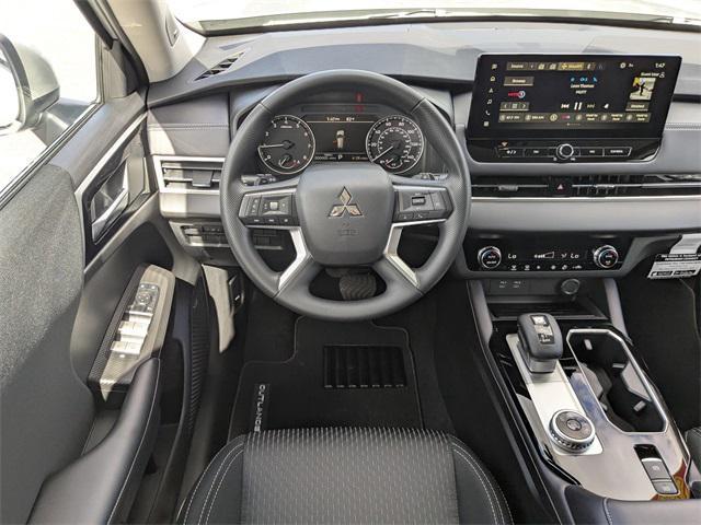 new 2025 Mitsubishi Outlander car, priced at $26,855