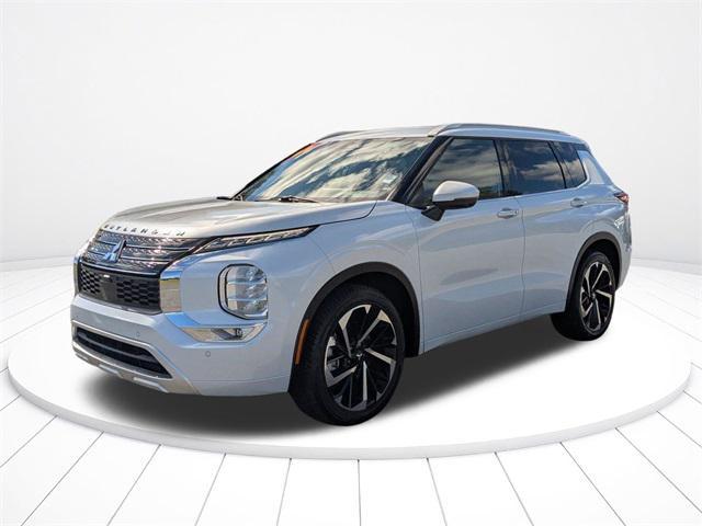 used 2023 Mitsubishi Outlander car, priced at $22,500