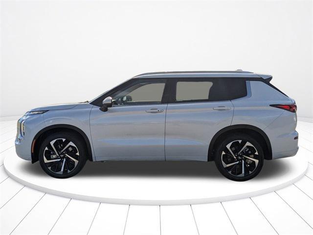 used 2023 Mitsubishi Outlander car, priced at $22,500