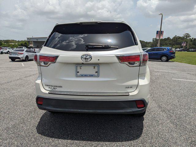 used 2016 Toyota Highlander car, priced at $15,604