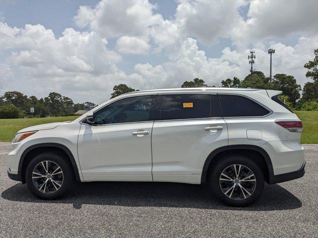 used 2016 Toyota Highlander car, priced at $15,604