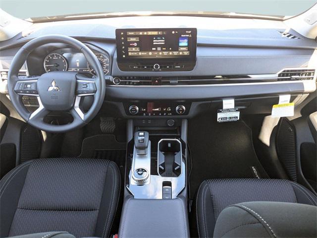 new 2025 Mitsubishi Outlander car, priced at $27,392