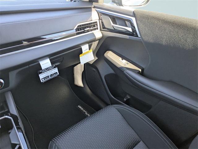 new 2025 Mitsubishi Outlander car, priced at $27,392