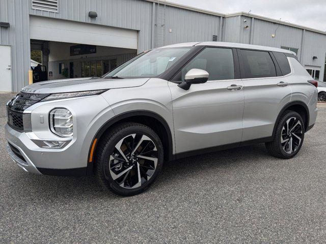 new 2024 Mitsubishi Outlander car, priced at $29,615