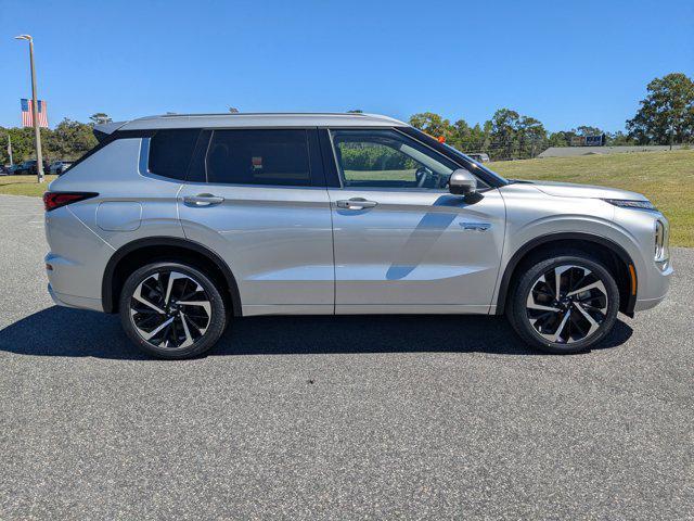 new 2025 Mitsubishi Outlander PHEV car, priced at $39,300
