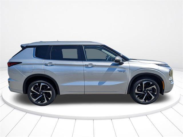 new 2025 Mitsubishi Outlander PHEV car, priced at $41,905