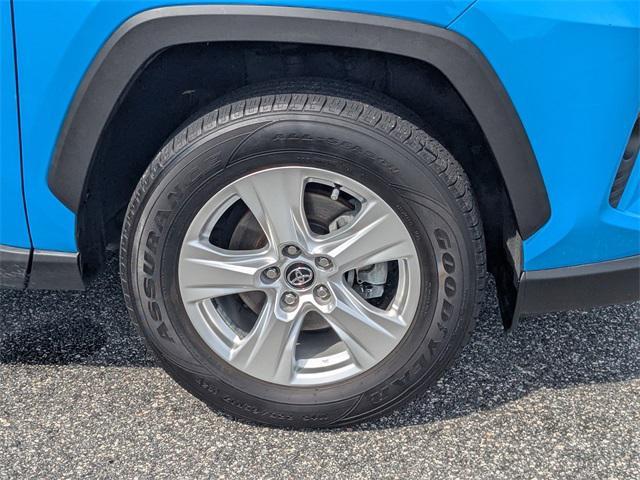 used 2020 Toyota RAV4 car, priced at $21,400