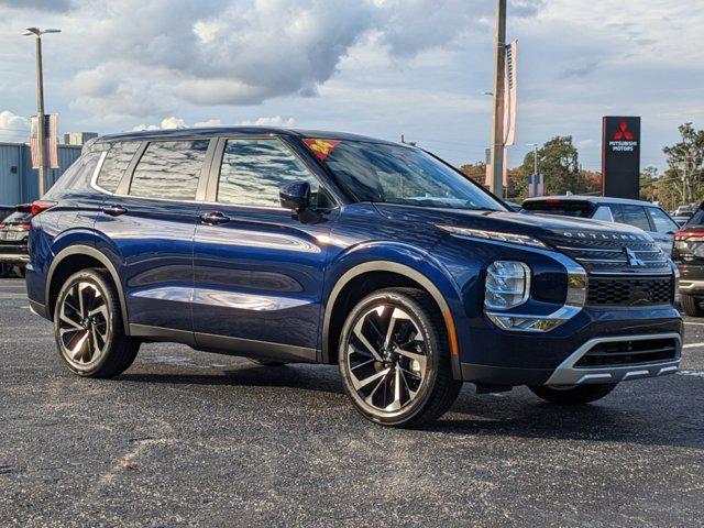 new 2024 Mitsubishi Outlander car, priced at $29,810