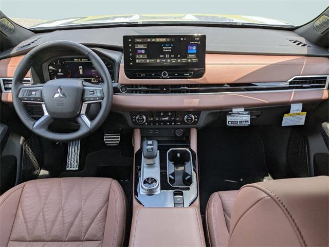 new 2025 Mitsubishi Outlander car, priced at $36,896