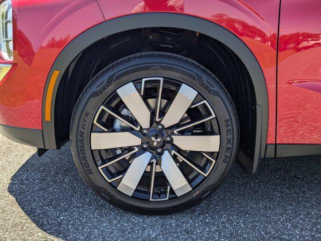 new 2025 Mitsubishi Outlander car, priced at $32,410