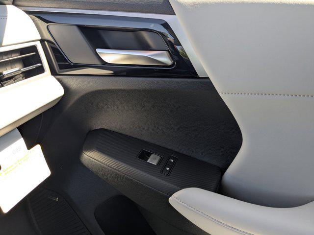 new 2025 Mitsubishi Outlander car, priced at $32,410