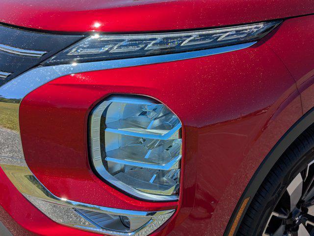 new 2025 Mitsubishi Outlander car, priced at $32,410