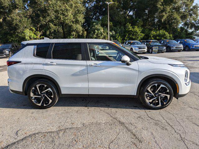 new 2024 Mitsubishi Outlander car, priced at $27,910