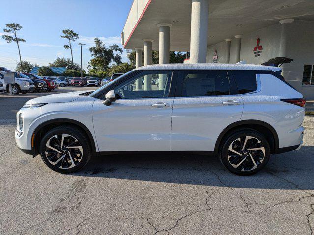 new 2024 Mitsubishi Outlander car, priced at $27,910